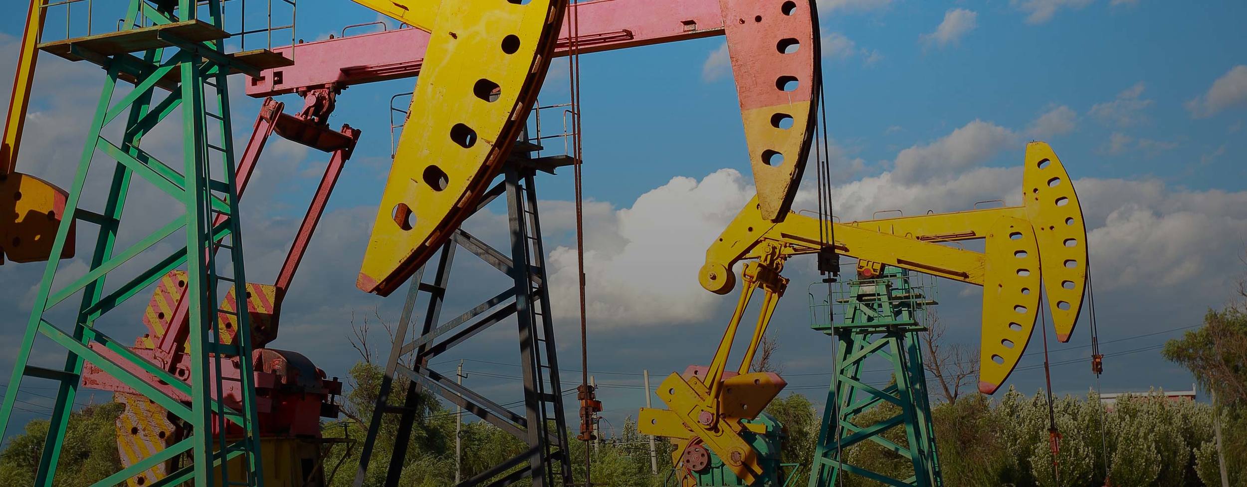 iStore_Banner_PumpJacks_03.jpg